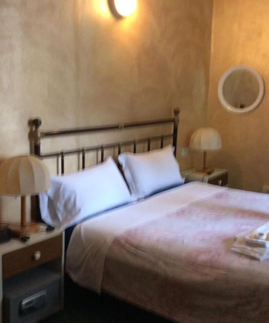 Inn Mirabeau Hotel Bellagio Camera Economy Per Famiglie O Gruppi, Con 4 Posti Letto Magreglio Italy