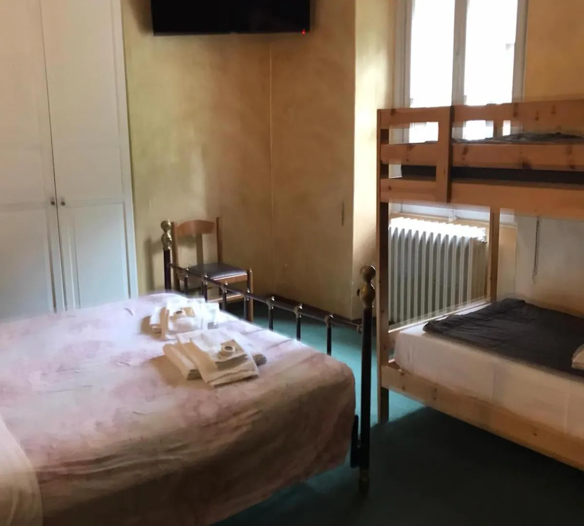 Mirabeau Hotel Bellagio Camera Economy Per Famiglie O Gruppi, Con 4 Posti Letto Magreglio Inn