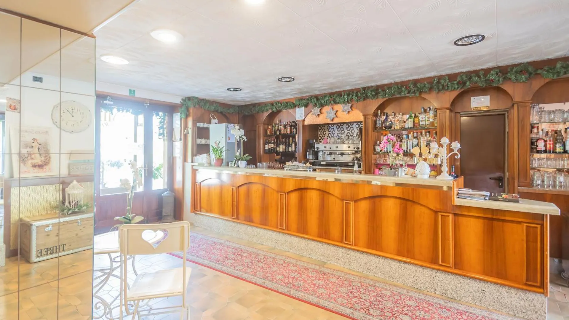 Mirabeau Hotel Bellagio Camera Economy Per Famiglie O Gruppi, Con 4 Posti Letto Magreglio 0*,  Italy